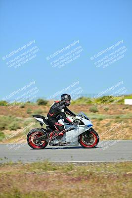 media/Apr-21-2024-TrackXperience (Sun) [[1a8d4e68db]]/Level 2/Session 1 (Turn 2)/